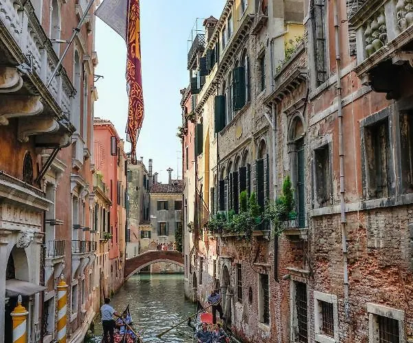 Le Di Rachele - Ca' Lorenzo E Ca' Raquel Βενετία